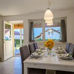 Girasole Casa Gialla 4* 科利科