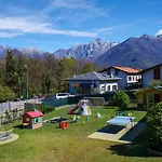 Girasole Casa Gialla 4* 科利科