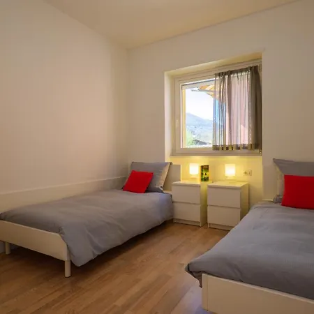 شقة فندقية Girasole Casa Gialla *