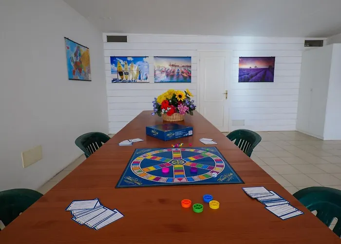 Girasole Casa Gialla Hotel apartamentowy
