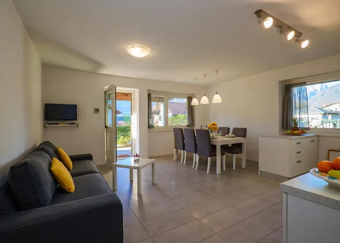 Girasole Casa Gialla Hotel apartamentowy