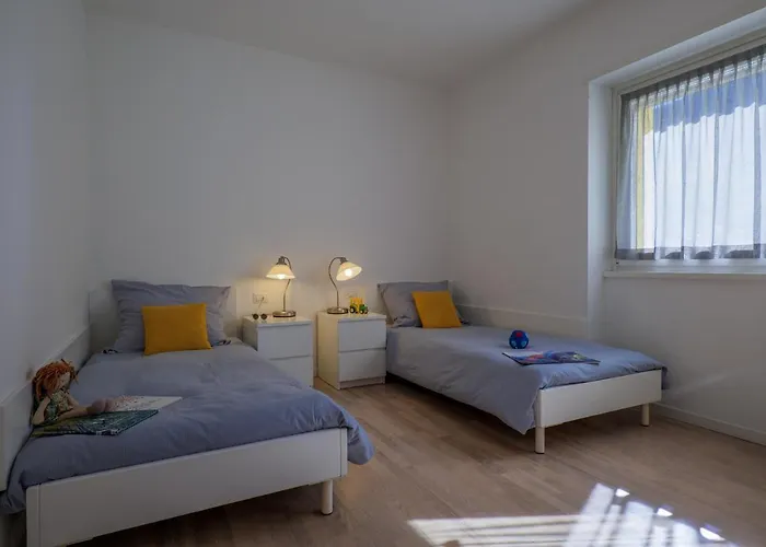 Hotel apartamentowy Girasole Casa Gialla Colico
